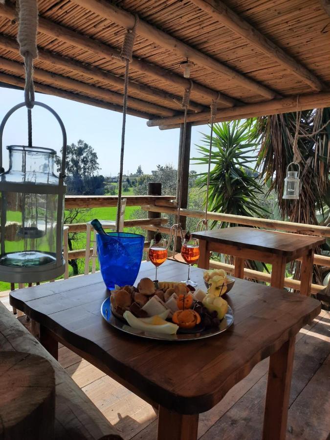 צ'רבטרי Il Giardino Dei Flintstones B&B מראה חיצוני תמונה