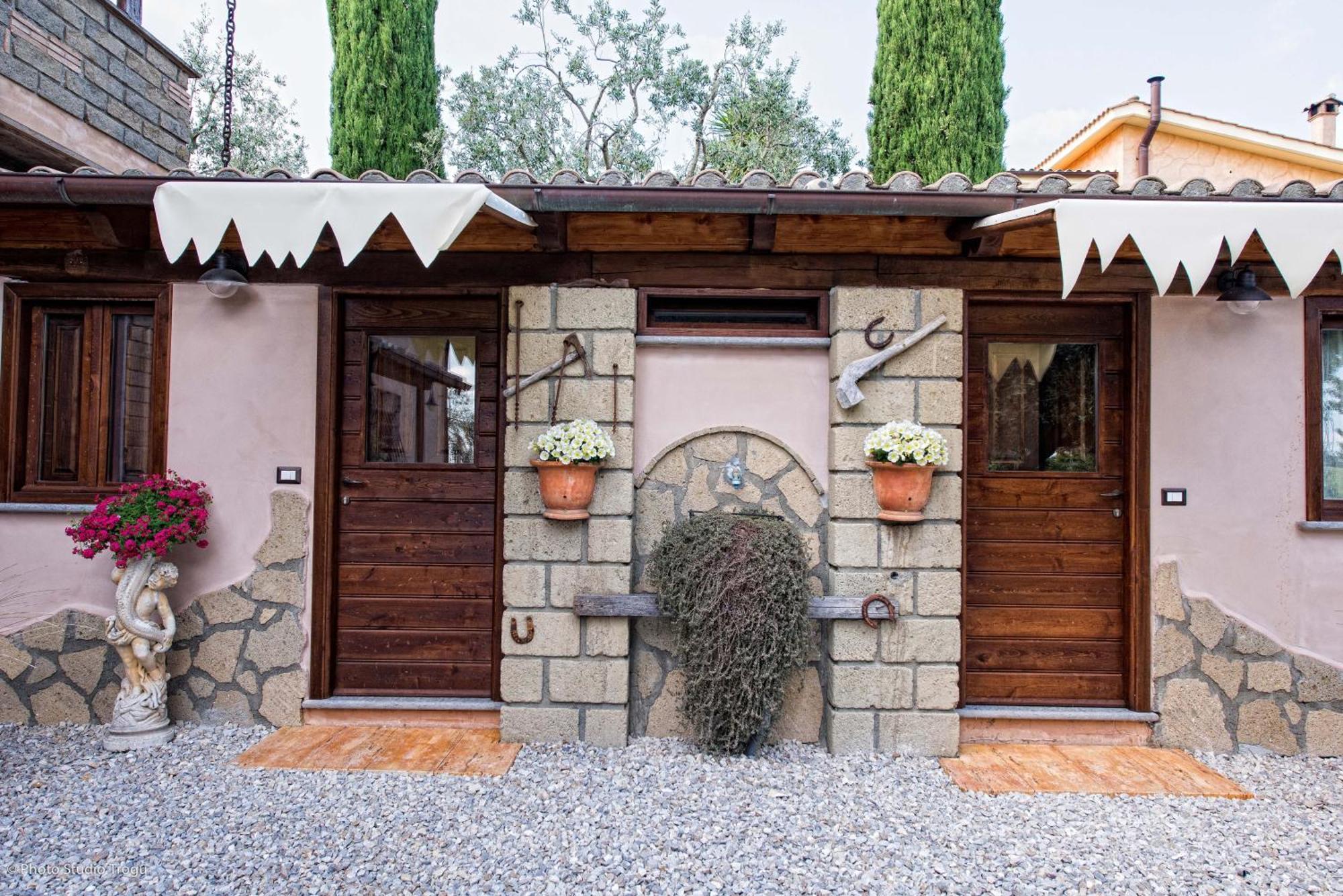 צ'רבטרי Il Giardino Dei Flintstones B&B חדר תמונה