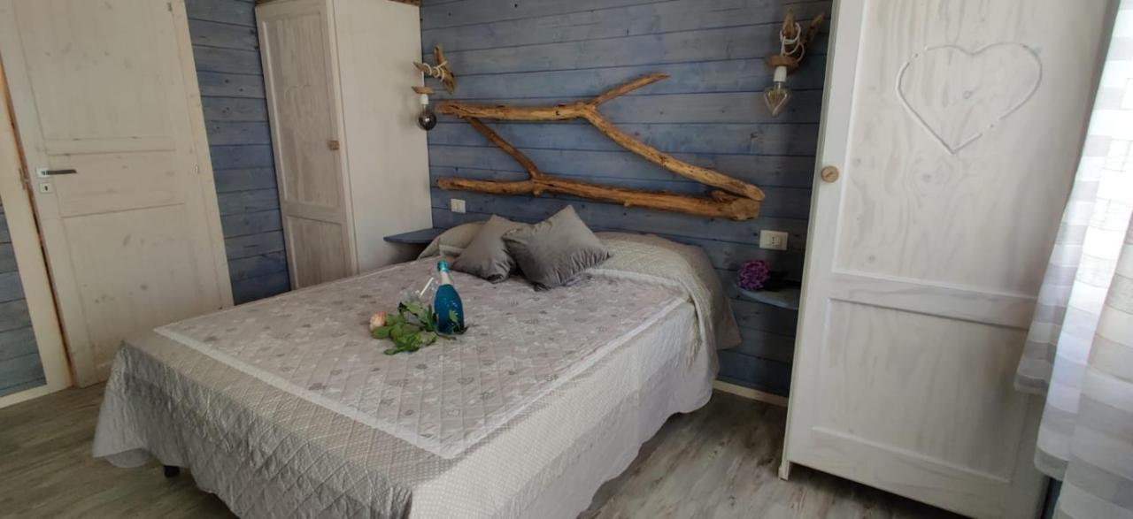 צ'רבטרי Il Giardino Dei Flintstones B&B מראה חיצוני תמונה